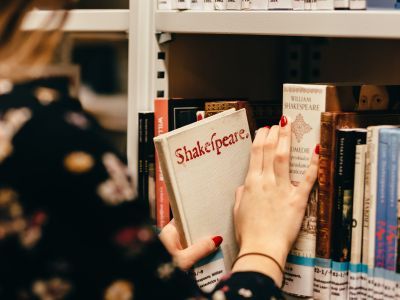 Interpreting Shakespeare